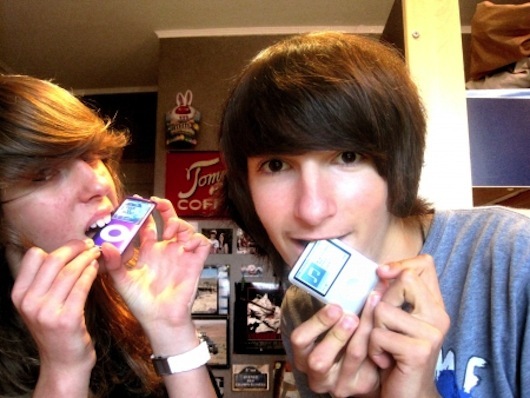 Nos ipods, nos vies ! • Milan Suere