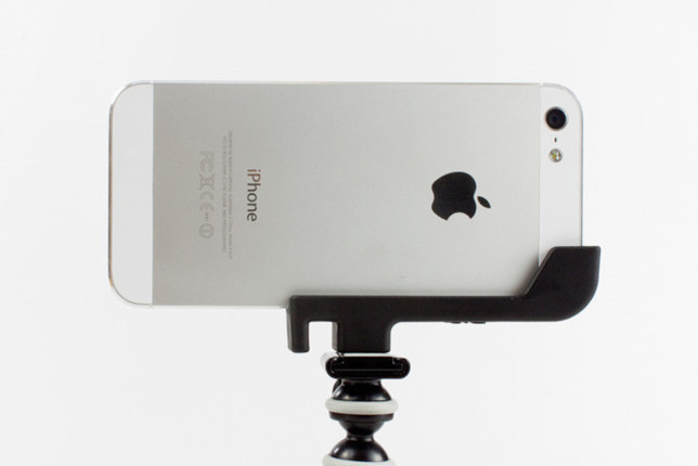 Votre iPhone compatible avec n'importe quel trépied grâce au Glif Votre iPhone compatible avec n'importe quel trépied grâce au Glif
