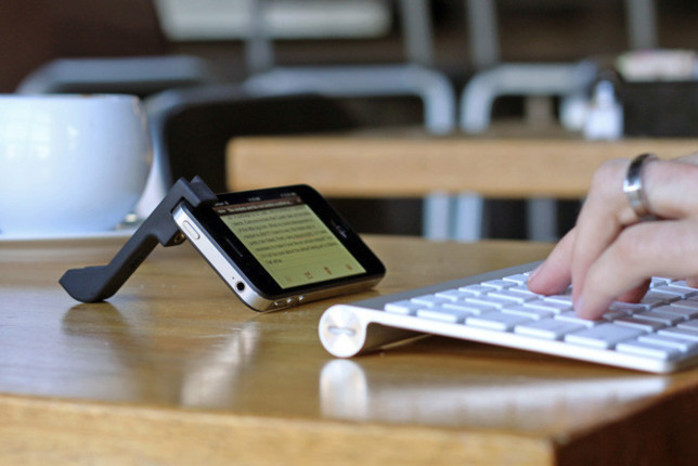 Votre iPhone compatible avec n'importe quel trépied grâce au Glif Votre iPhone compatible avec n'importe quel trépied grâce au Glif