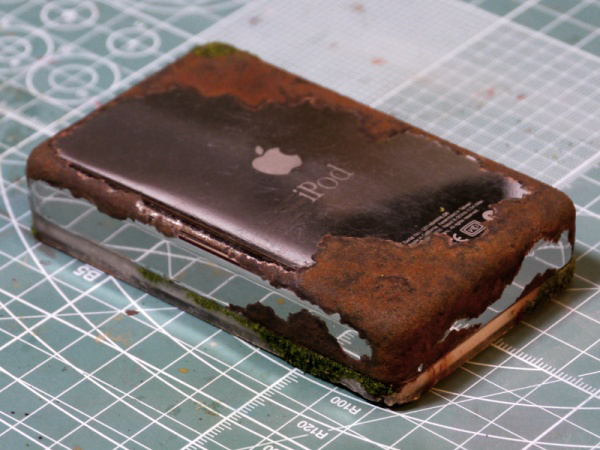 Imaginez votre iPhone dans... 100 ans