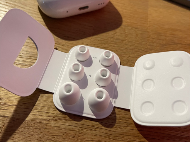 AirPods Pro • Comment changer facilement les embouts de vos écouteurs sans fil AirPods Pro • Comment changer facilement les embouts de vos écouteurs sans fil