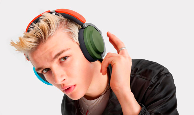 Matériel • Dyson aspire à dépoussiérer le monde des casques audio Matériel • Dyson aspire à dépoussiérer le monde des casques audio