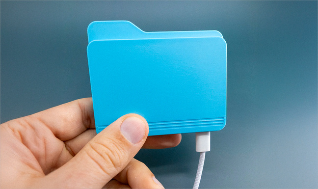 Insolite • Une clé USB-C de 128 Go à l’apparence d’un dossier macOS
