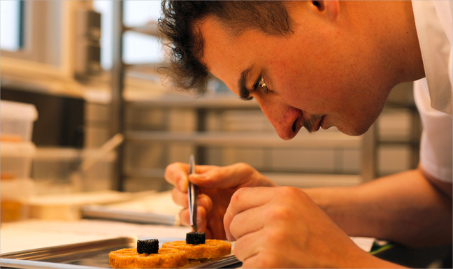 Knife Edge: Chasing Michelin Stars. Photo © Apple TV+. Knife Edge: Chasing Michelin Stars. Photo © Apple TV+.