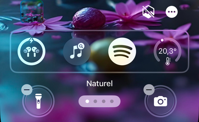 iOS 26 • Déplacez les widgets situés sous l’heure vers le bas de l’écran verrouillé iOS 26 • Déplacez les widgets situés sous l’heure vers le bas de l’écran verrouillé