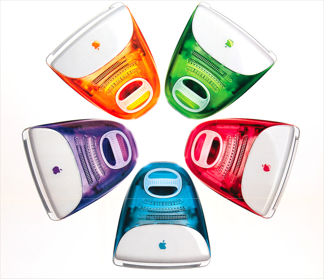 Les premiers iMac. Photo © Apple. Les premiers iMac. Photo © Apple.