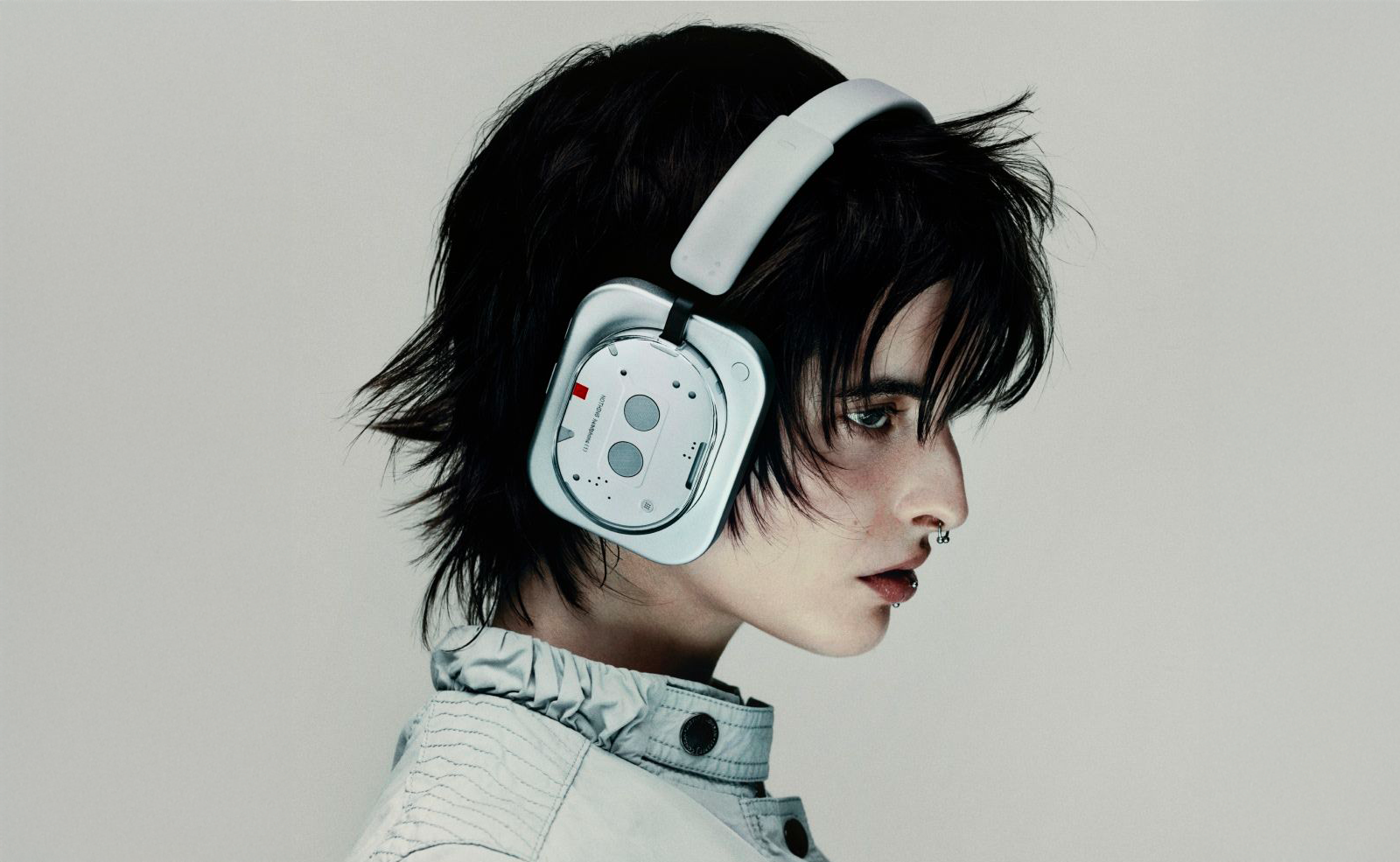 Audio • Nothing lance le Headphone, son premier casque audio à moins de 300€