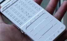 Un iPhone en braille